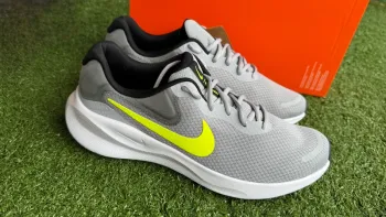 Brugt Nike Revolution 7 Running Shoes