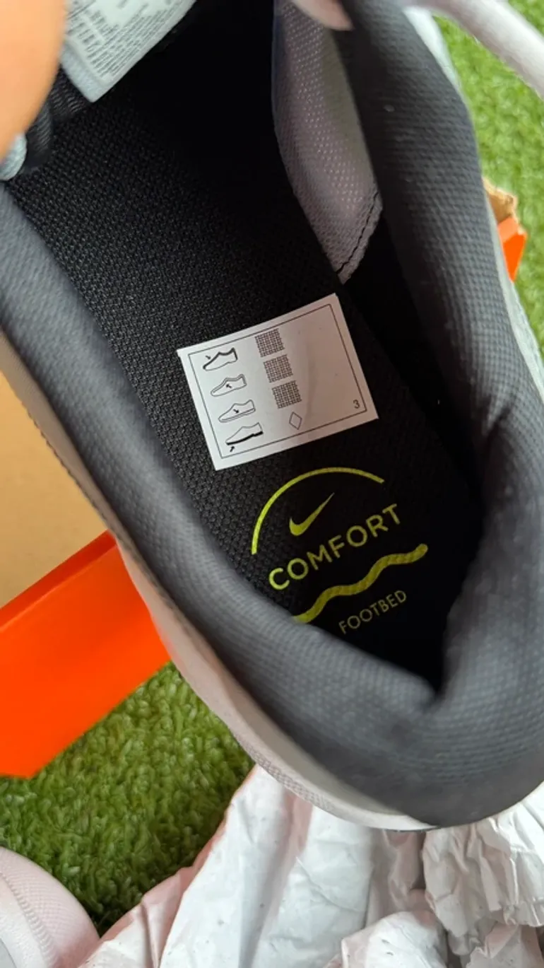 Nike Revolution 7 bike usato — immagine 5 di 14