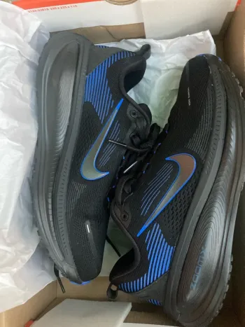 Použité Nike Vomero 18 bike — obrázek 2 z 4