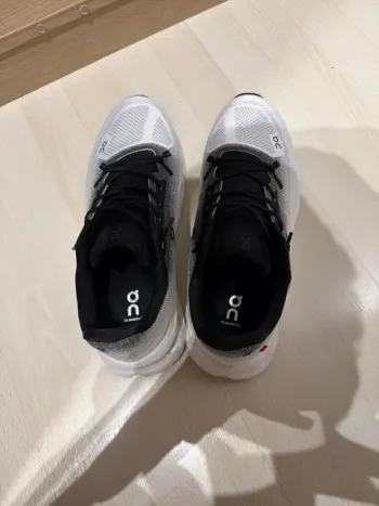 Gebrauchtes On Running Shoes bike — Bild 3 von 5