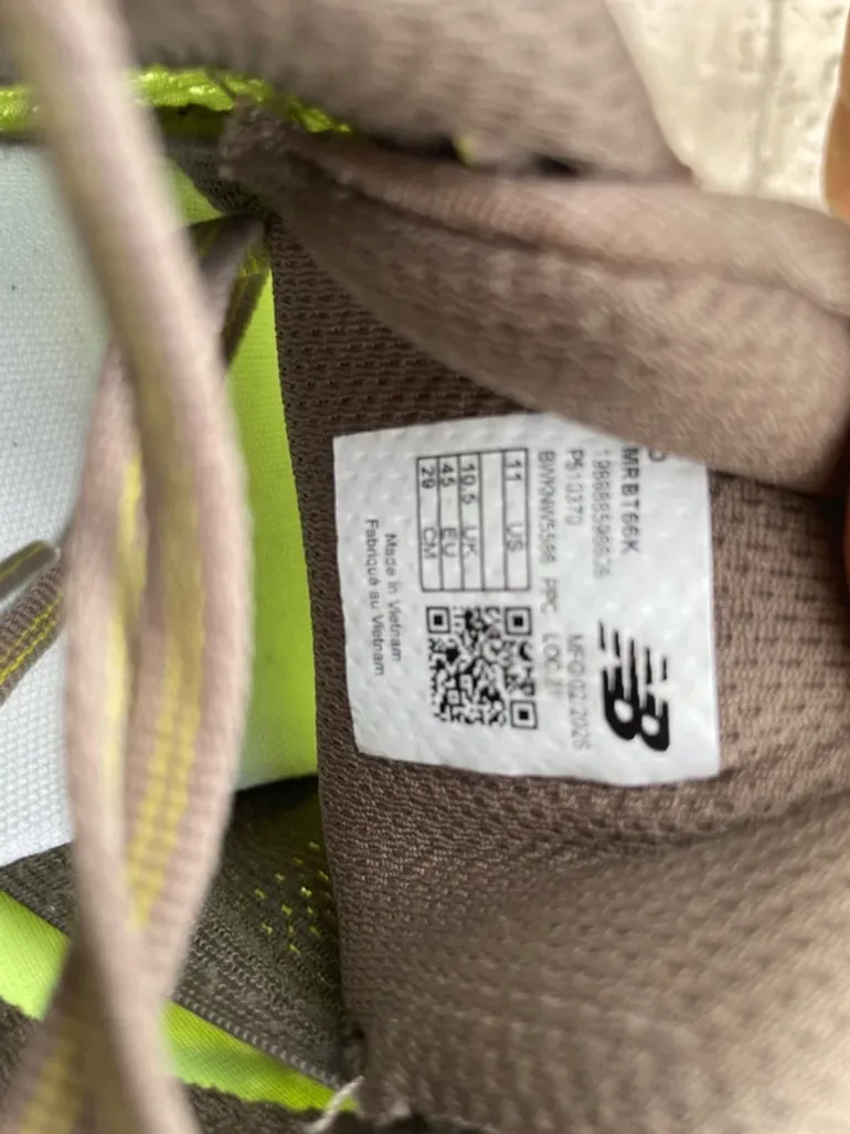 New Balance FuelCell Rebel Trail bike usato — immagine 10 di 10