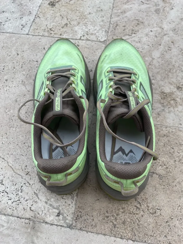 New Balance FuelCell Rebel Trail bike usato — immagine 5 di 10