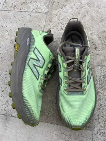 Używany New Balance FuelCell Rebel Trail Running Shoes
