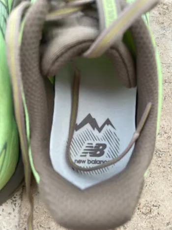 New Balance FuelCell Rebel Trail bike usato — immagine 6 di 10