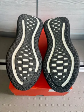 Gebrauchtes Nike Vomero Plus bike — Bild 2 von 3