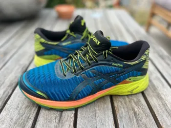 Używany Orange DynaFlyte Running Shoes