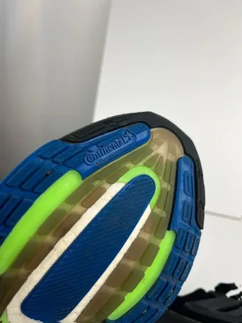 Použité Continental ultraBoost light 2022 bike — obrázek 6 z 7