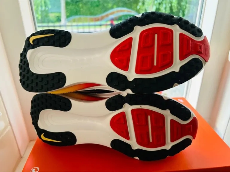 Gebrauchtes Nike Vomero 18 bike — Bild 13 von 13