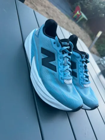 New Balance Rebel v5 Running Shoes de segunda mano