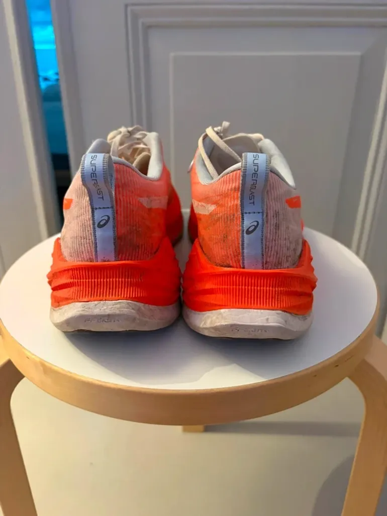 Gebrauchtes Asics Superblast bike — Bild 2 von 6