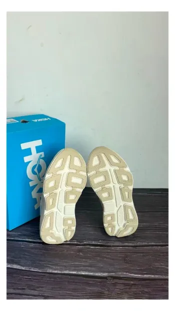Hoka Shoes Size 44.5 bike de segunda mano — imagen 5 de 5