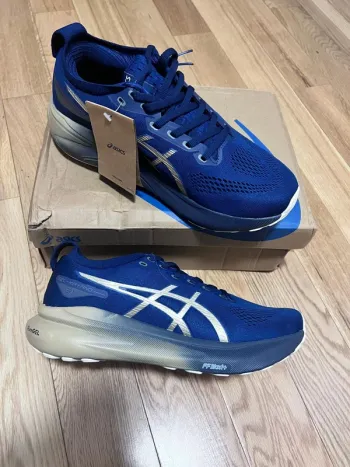 Gebrauchtes Asics GEL-KAYANO 31 PLATINUM Running Shoes