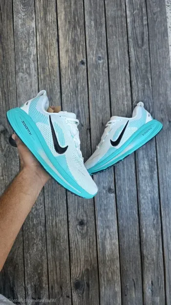 Gebrauchtes Nike Zoom Vomero 18 Running Shoes