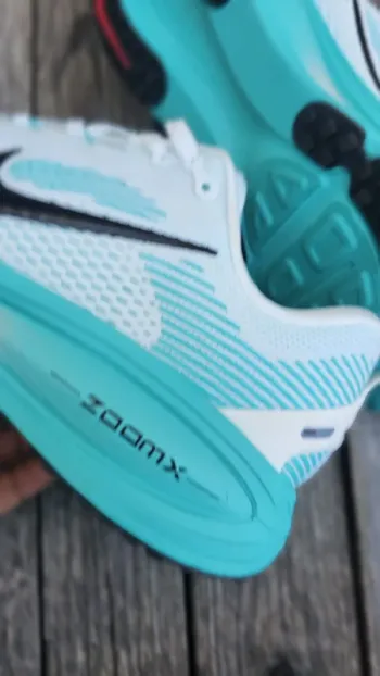 Použité Nike Zoom Vomero 18 bike — obrázek 3 z 8