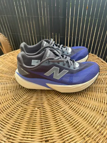 Gebrauchtes New Balance Rebel v5 bike — Bild 5 von 5