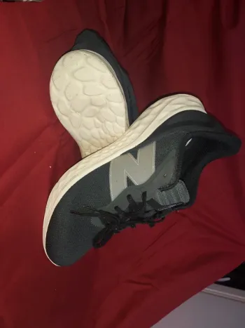 Gebrauchtes New Balance Fresh Foam Arishi v4 Running Shoes