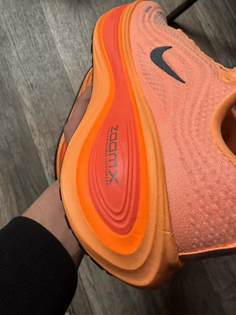 New Balance Vomero Plus bike d'occasion — image 5 sur 7