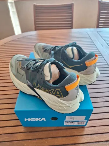 Hoka Speedgoat 7 bike usato — immagine 3 di 6