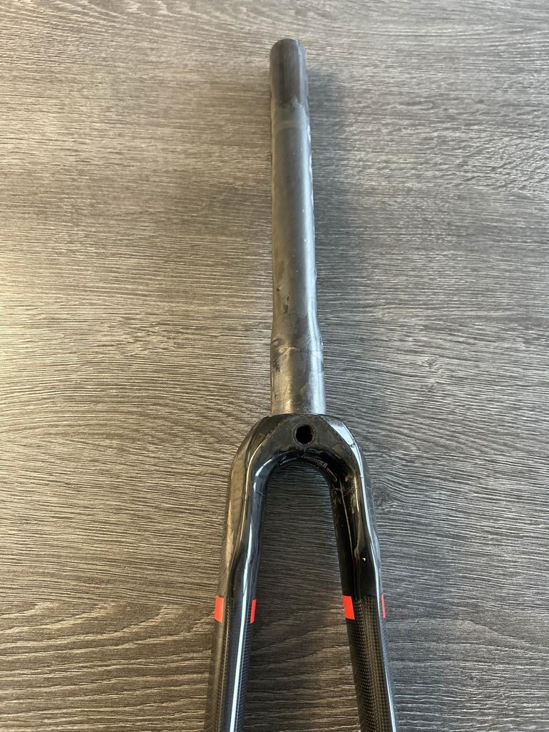 Used Bmc Fourche  carbone tuned compliance concept bike — image 5 of 7