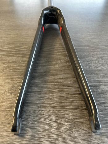 Used Bmc Fourche  carbone tuned compliance concept bike — image 6 of 7