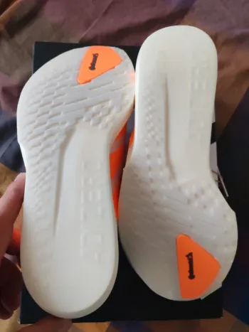 Used Adidas Adizero Adios 9 bike — image 4 of 8