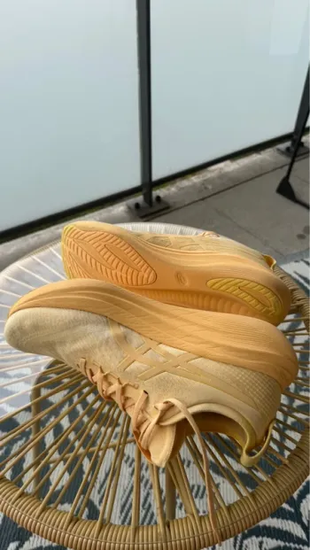 Käytetty Asics Gel Nimbus 27 bike — kuva 4 / 9