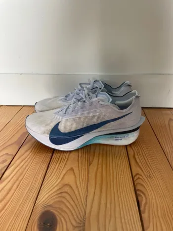 Used Nike Vaporfly 4 Running Shoes