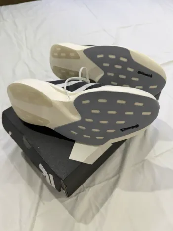 Used Adidas adizero Evo SL bike — image 2 of 4