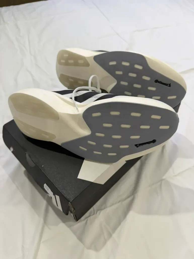 Used Adidas adizero Evo SL bike — image 2 of 4