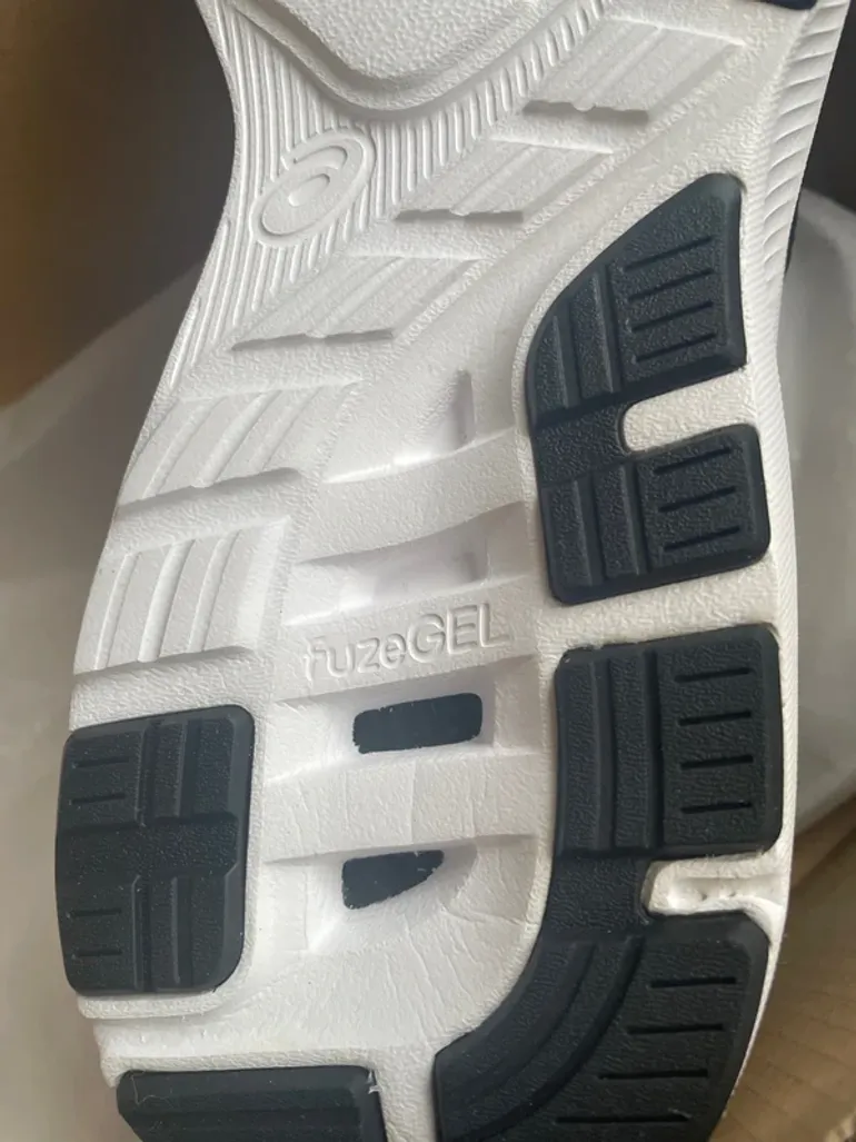 Použité Asics Nitrofuze bike — obrázek 9 z 14