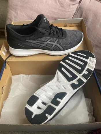 Použité Asics Nitrofuze bike — obrázek 8 z 14