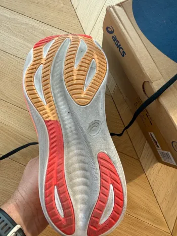 Used Asics Gel-Nimbus 27 bike — image 8 of 8