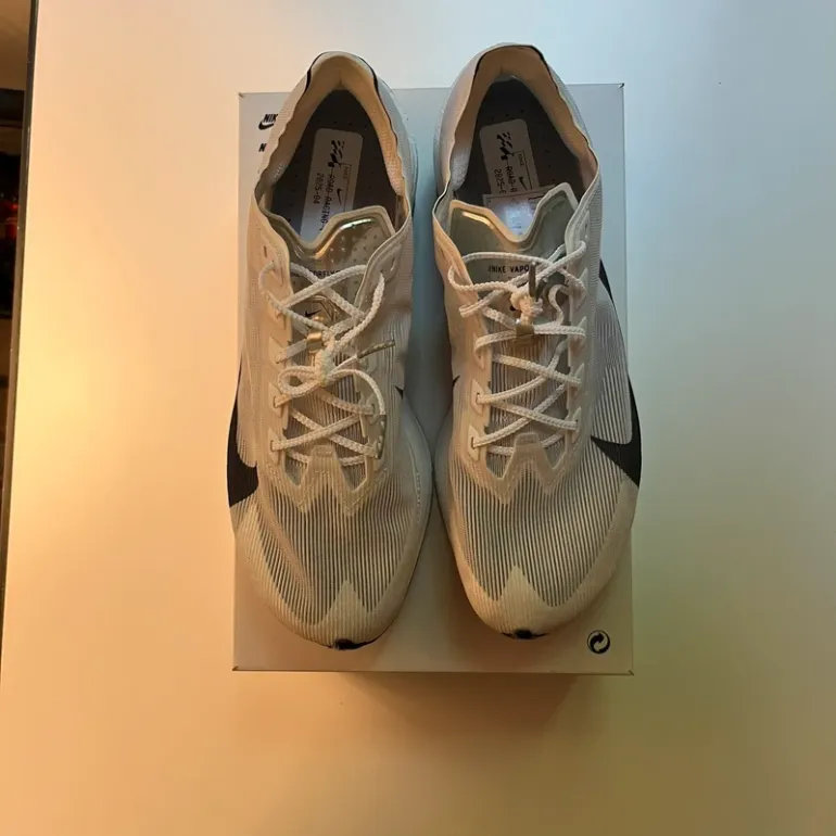 Używany Nike Vaporfly 4 Next% bike — zdjęcie 15 z 18