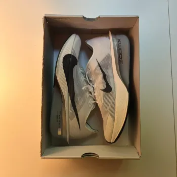 Używany Nike Vaporfly 4 Next% bike — zdjęcie 2 z 18