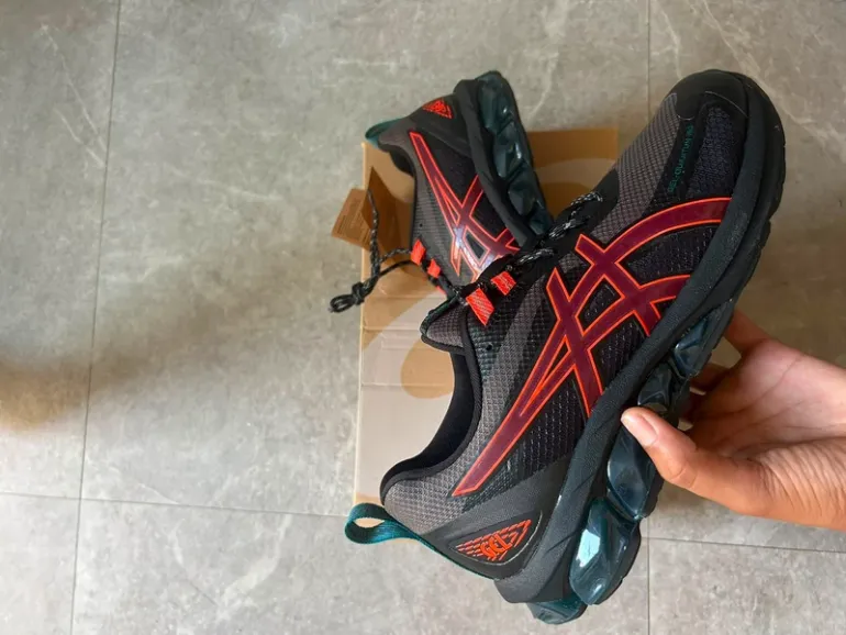 Used Asics Gel Quantum bike — image 5 of 6