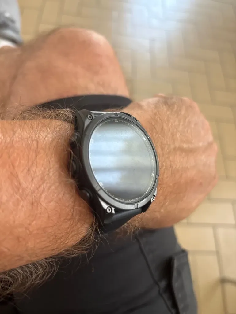 Garmin fenix 8 bike d'occasion — image 6 sur 7