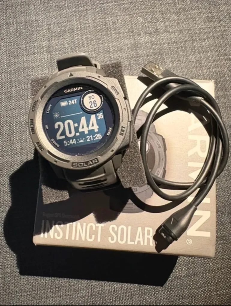 Garmin Instinct Solar bike d'occasion — image 3 sur 6
