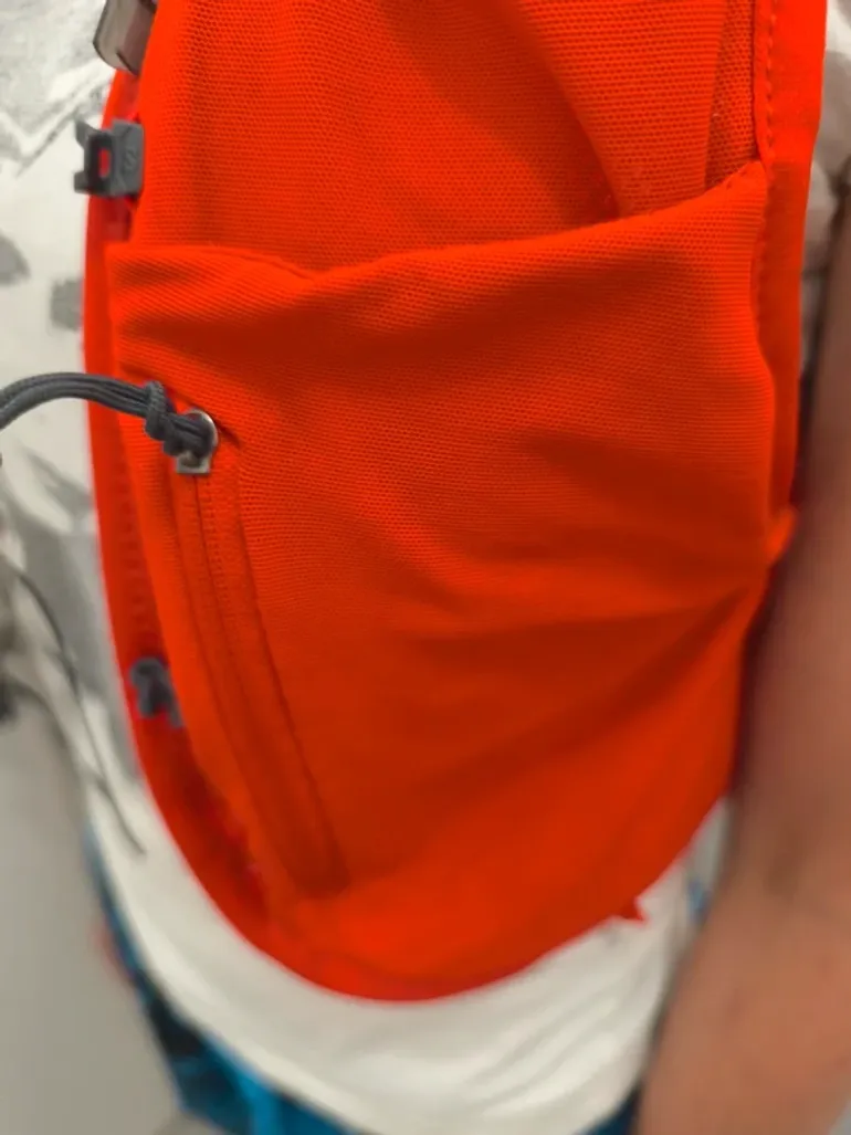 Salomon Hydration Vest bike d'occasion — image 5 sur 6