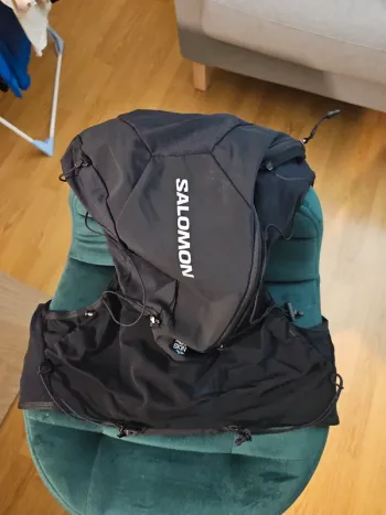 Brugt Salomon AdvSkin 12L Running Accessories