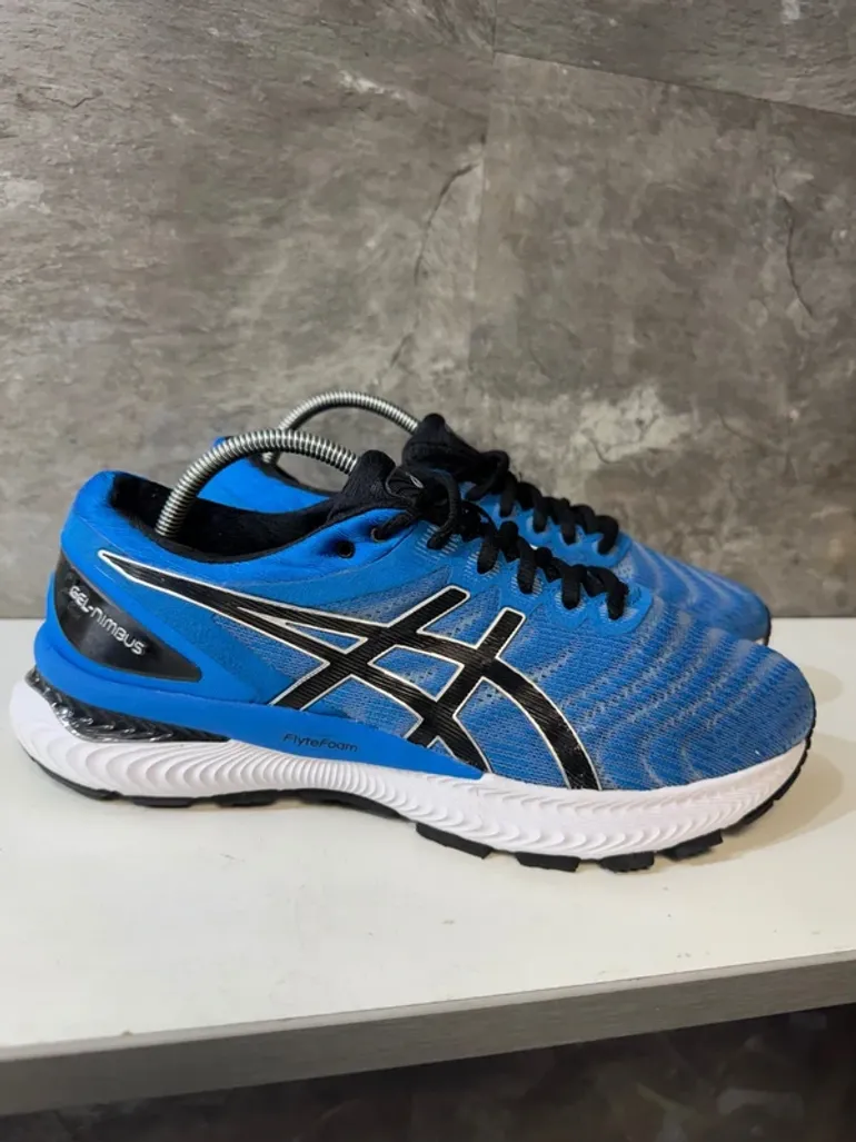 Tweedehands Asics Gel Nimbus 22 bike — afbeelding 10 van 15