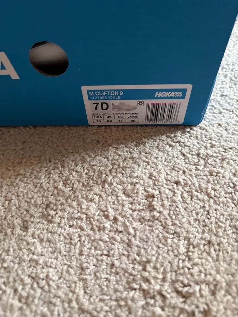Used Hoka Clifton 9 bike — image 8 of 8