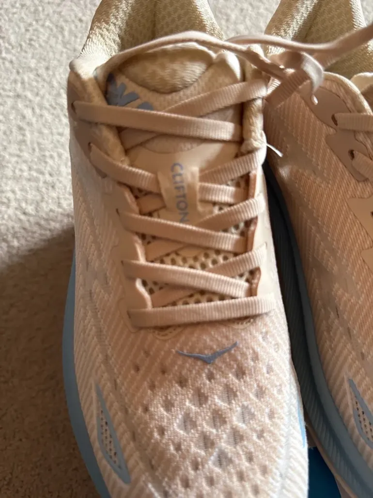Used Hoka Clifton 9 bike — image 5 of 8
