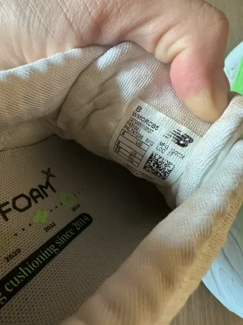 Used New Balance Fresh Foam X More v5 bike — image 4 of 4