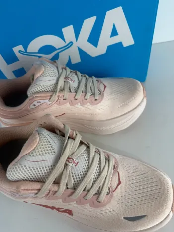 Brugt Hoka Laufschuhe bike — billede 12 af 20