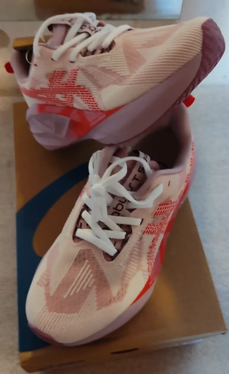 Gebrauchtes Asics Running Baskets Femme bike — Bild 3 von 7