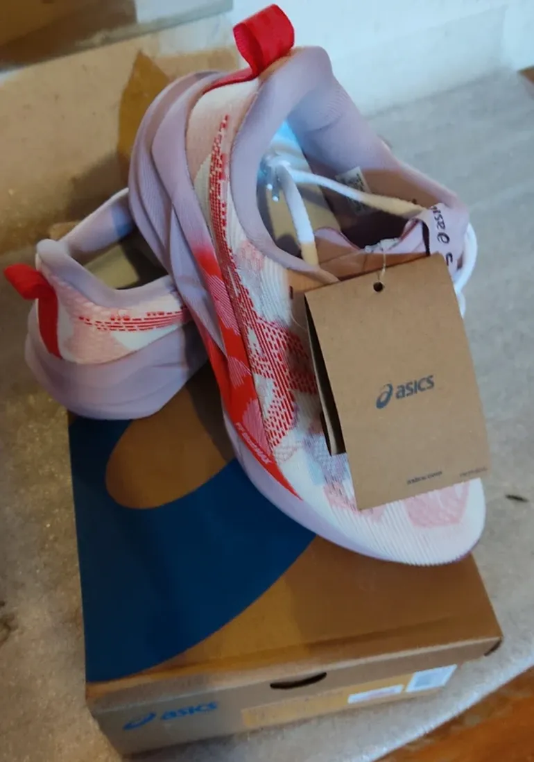 Gebrauchtes Asics Running Baskets Femme bike — Bild 2 von 7