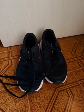 Nike Revolution 7 Running Shoes d'occasion