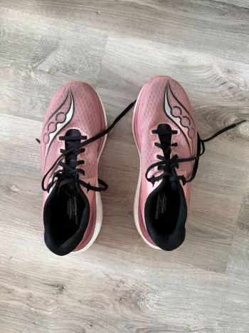 Used Saucony Endorphin Azura bike — image 3 of 8