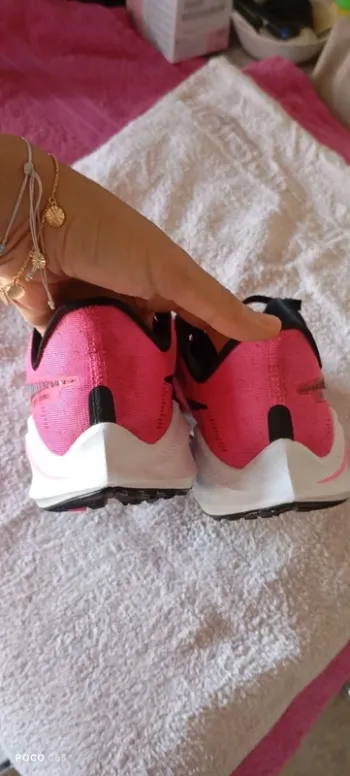 Used Rose Nike Running Schuhe Damen bike — image 5 of 7