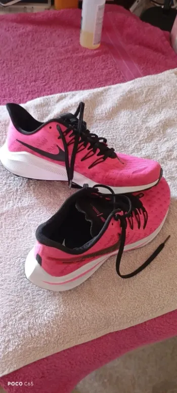 Used Rose Nike Running Schuhe Damen Running Shoes